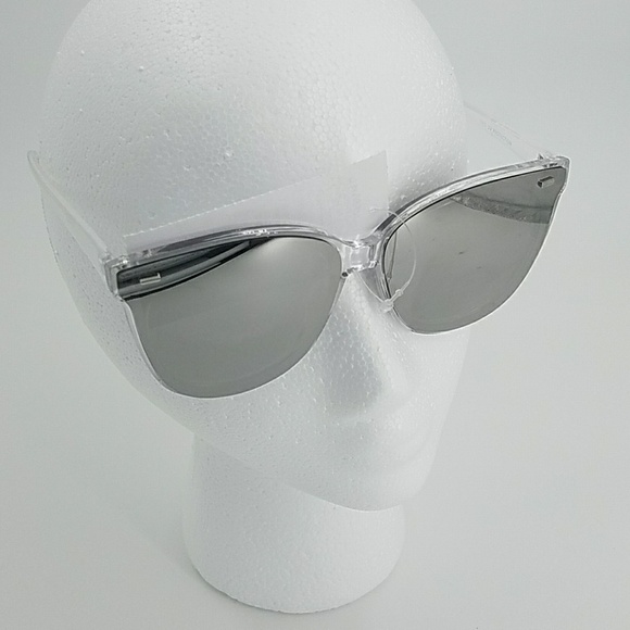 Accessories - 🆕️ High Fashion Sunglasses